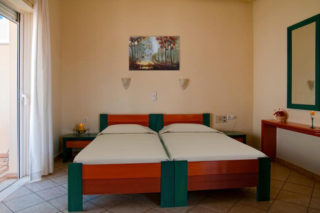 Papadakis Aparthotel Georgioupoli Exterior photo